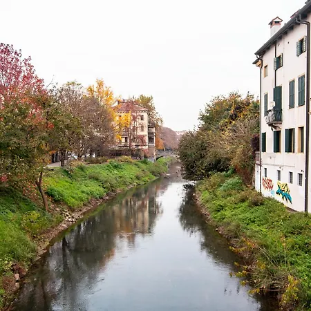 Lovelyhomes Riviera Daire