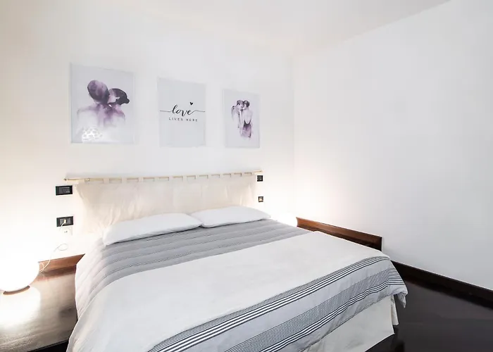 Lovelyhomes Riviera 아파트