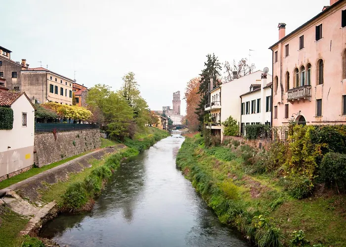 아파트 Lovelyhomes Riviera